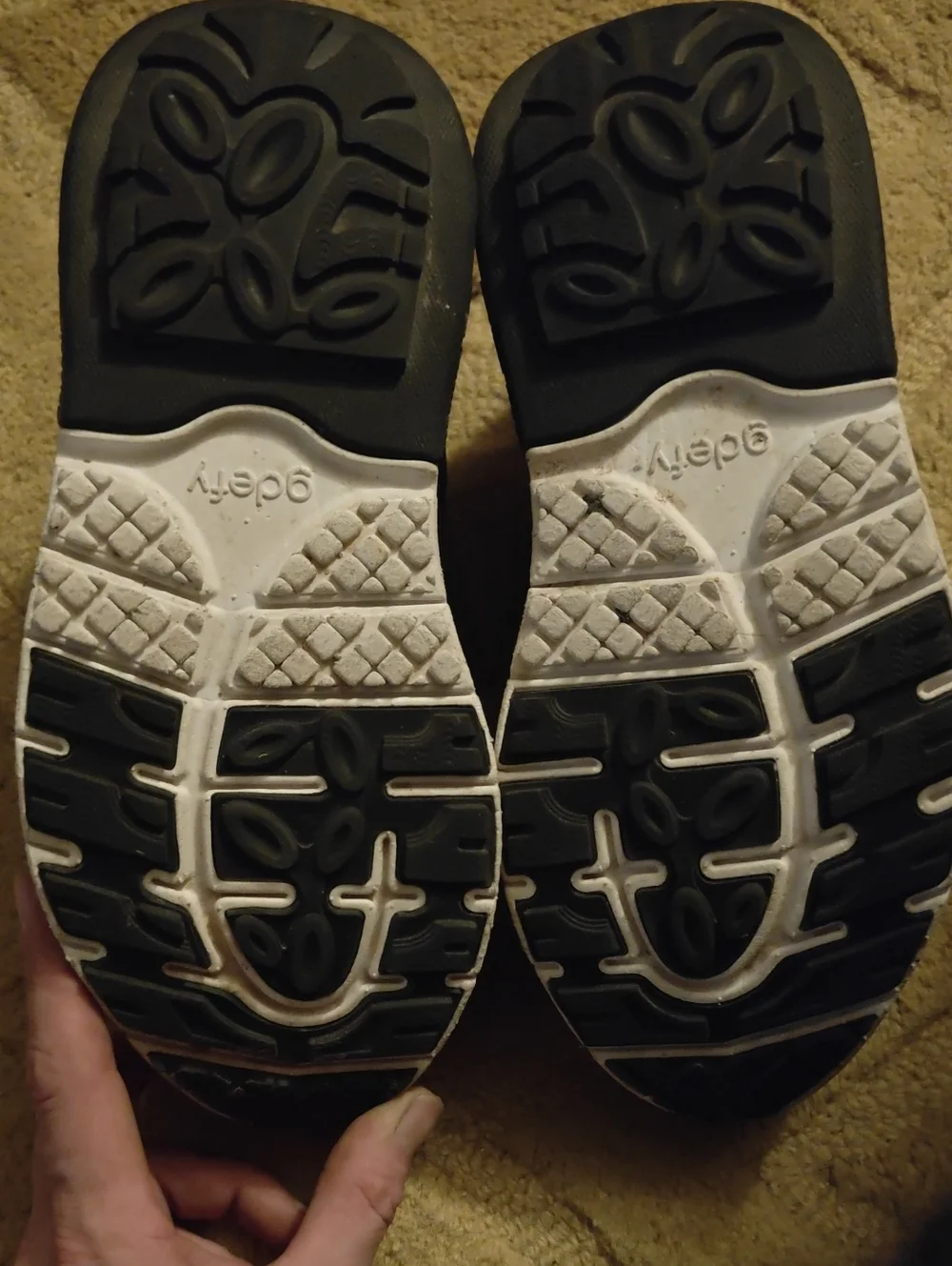 Lightweight Walking Shoes 👟